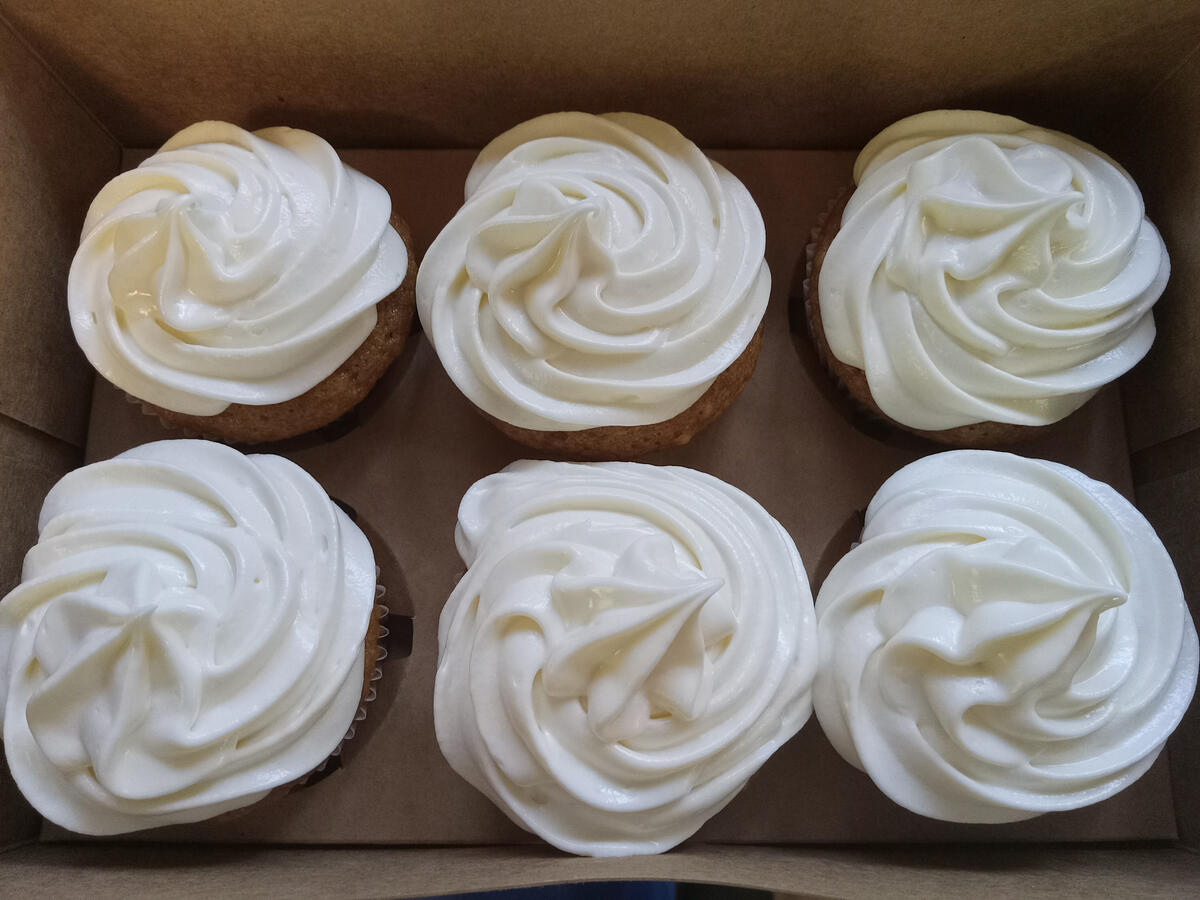 Carrot cake cupcakes Carrot cake cupcakes
