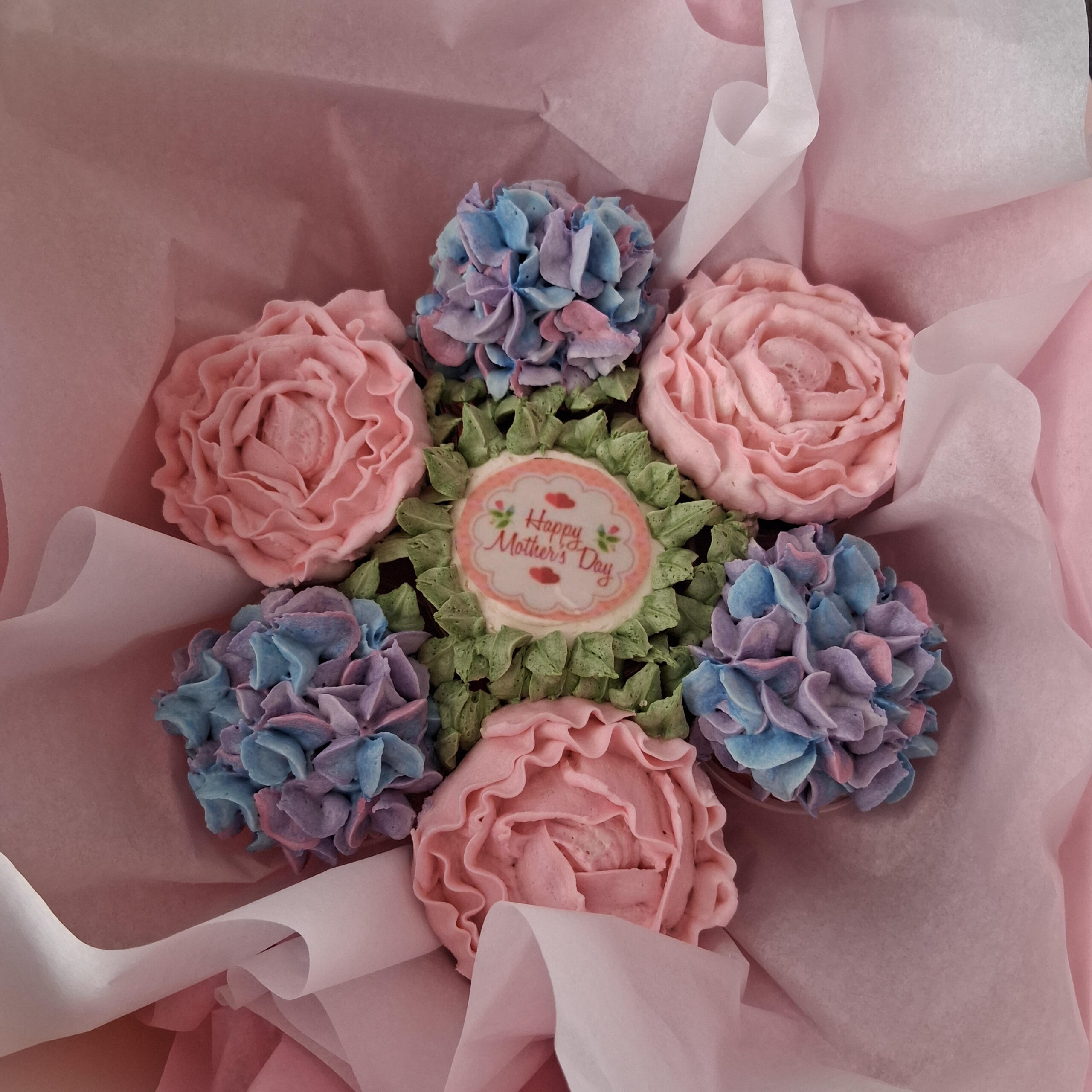 4 cinnamon rolls $8.00